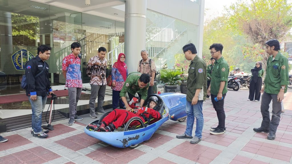 Persiapan tim mengikuti KMHE. (Foto: Agus N/reportasemalang)