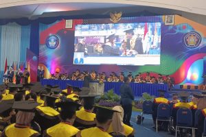 Gelar Wisuda Tahap III 2024, Polinema Lepas 868 Lulusan Kompeten di Dunia Kerja