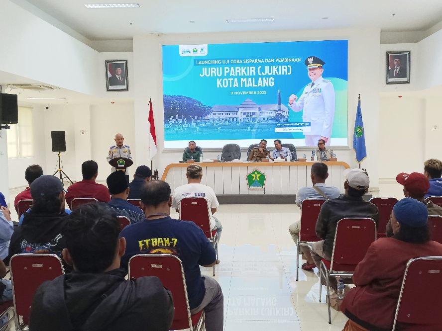 Minimalisir Pelanggaran, Dishub Kota Malang Gelar Pembinaan Juru Parkir