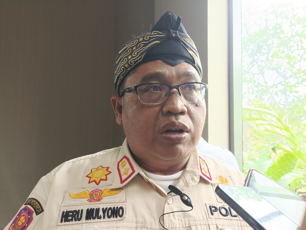Satpol PP Siagakan Anggota Jaga Alun-alun Kota Malang, Tunggu Aturan PKL dari DLH