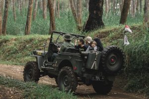 Rasakan Sensasi Offroad, Rafting, hingga Outbound Bareng Malabar Adventure