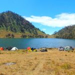 Karhutla di Atas Ranu Kumbolo, 170 Pendaki Dievakuasi dan Jalur Semeru Ditutup Total