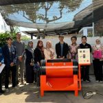 Polinema Hibahkan Rotary Dryer Berbasis IoT untuk Tingkatkan Mutu Biji Kopi UMKM Alir Coffee