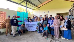 Berikan Pendampingan, Polinema Dorong Desa Ambunten Timur Ubah Sampah Menjadi Peluang Ekonomi
