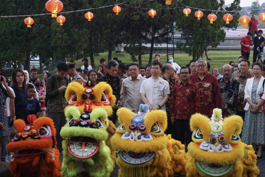 Dihadiri Konjen Tiongkok, CHIFEST 2026 Universitas Ma Chung Berlangsung Meriah